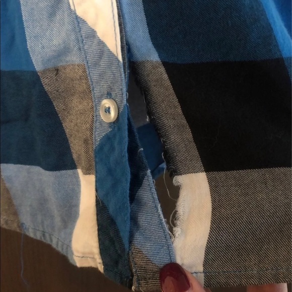 Nollie button up - Picture 4 of 4